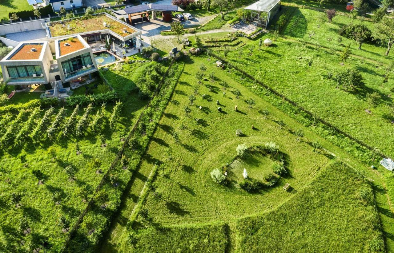 Gartenlofts Auf Gut Guntrams Schwarzau am Steinfelde Екстериор снимка